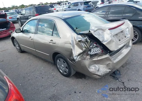 2007 Honda Accord 2.4 Lx z USA, uszkodzony, nr VIN 3HGCM56437G707691